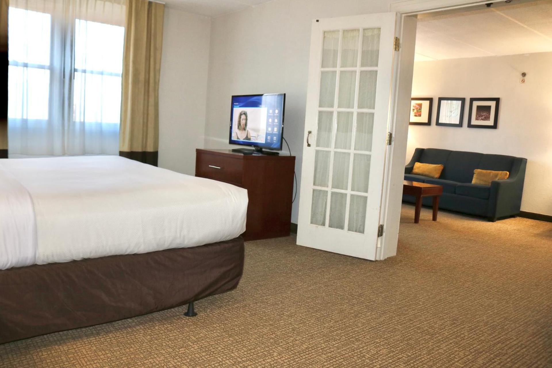 Comfort Suites Near Casinos Norwich Extérieur photo
