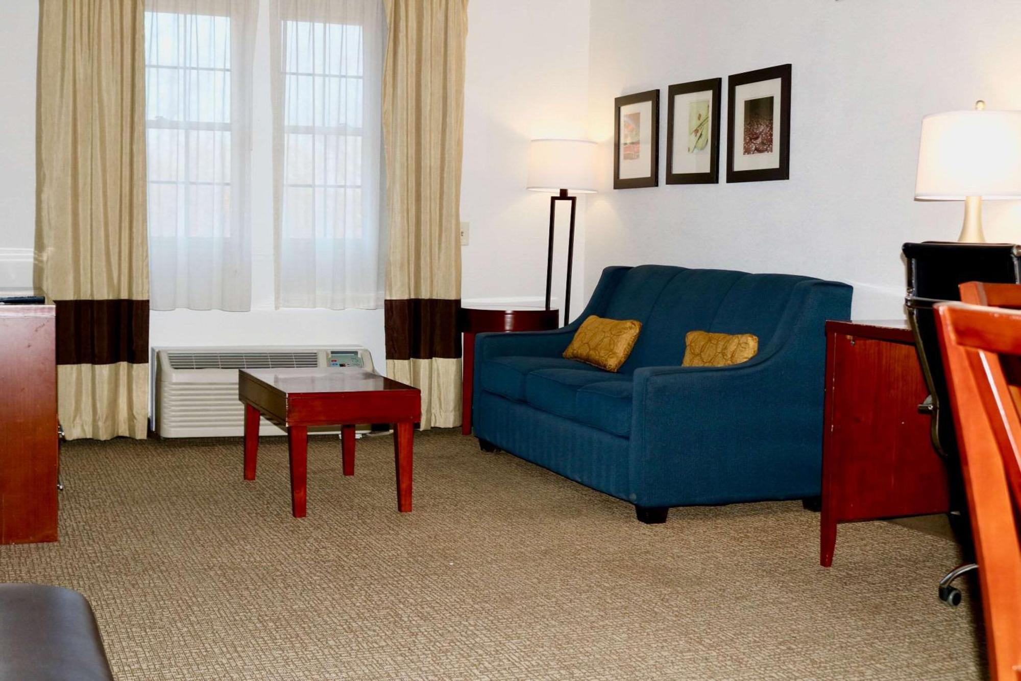 Comfort Suites Near Casinos Norwich Extérieur photo