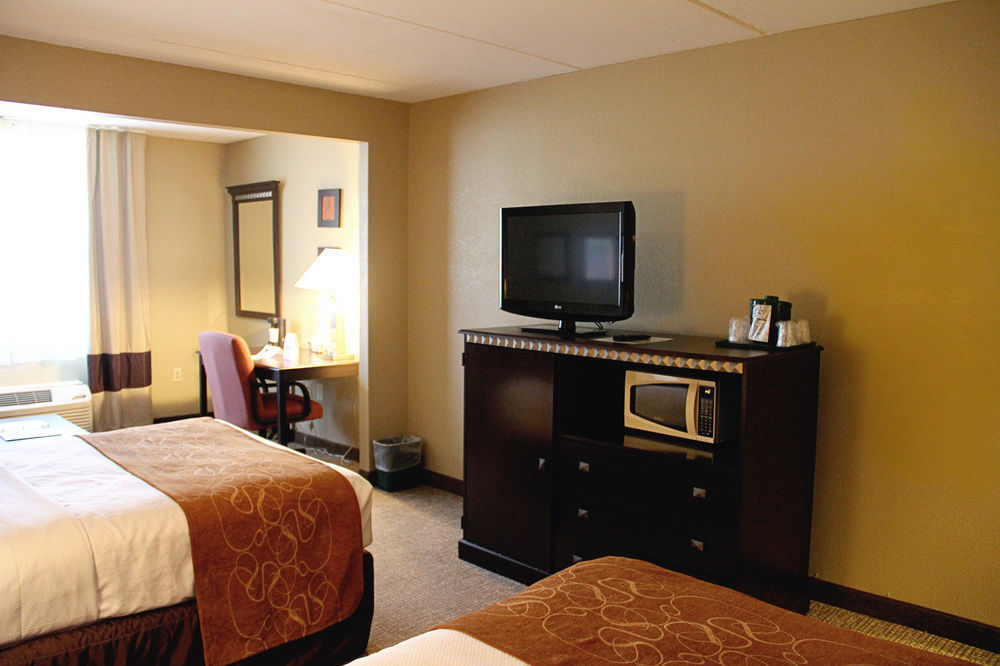Comfort Suites Near Casinos Norwich Extérieur photo