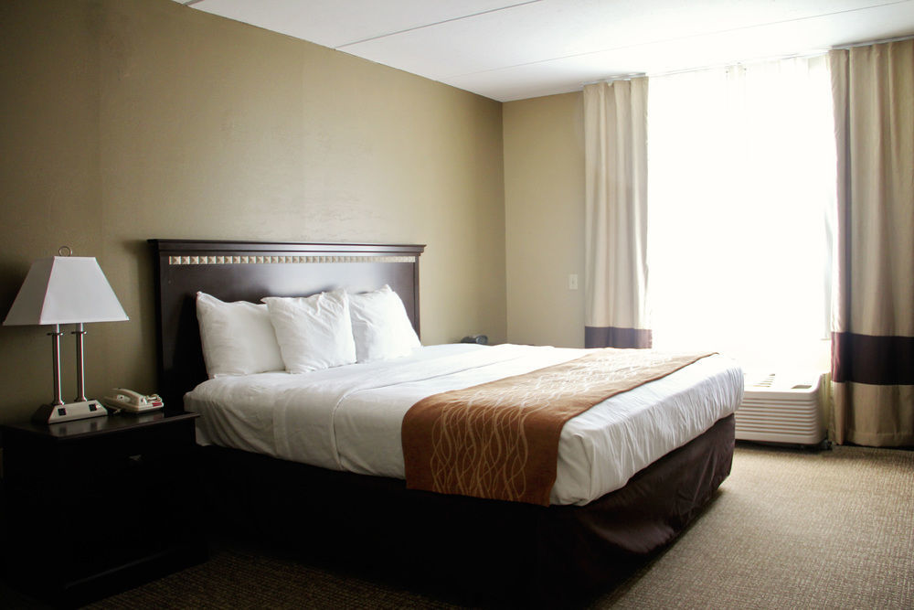 Comfort Suites Near Casinos Norwich Extérieur photo